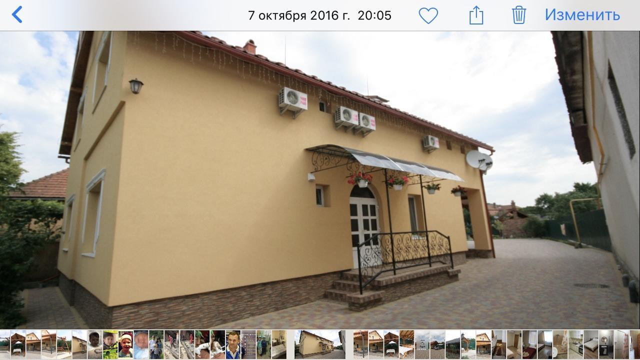 Міні Готель Вілла Вікторія Beregovo Exterior foto