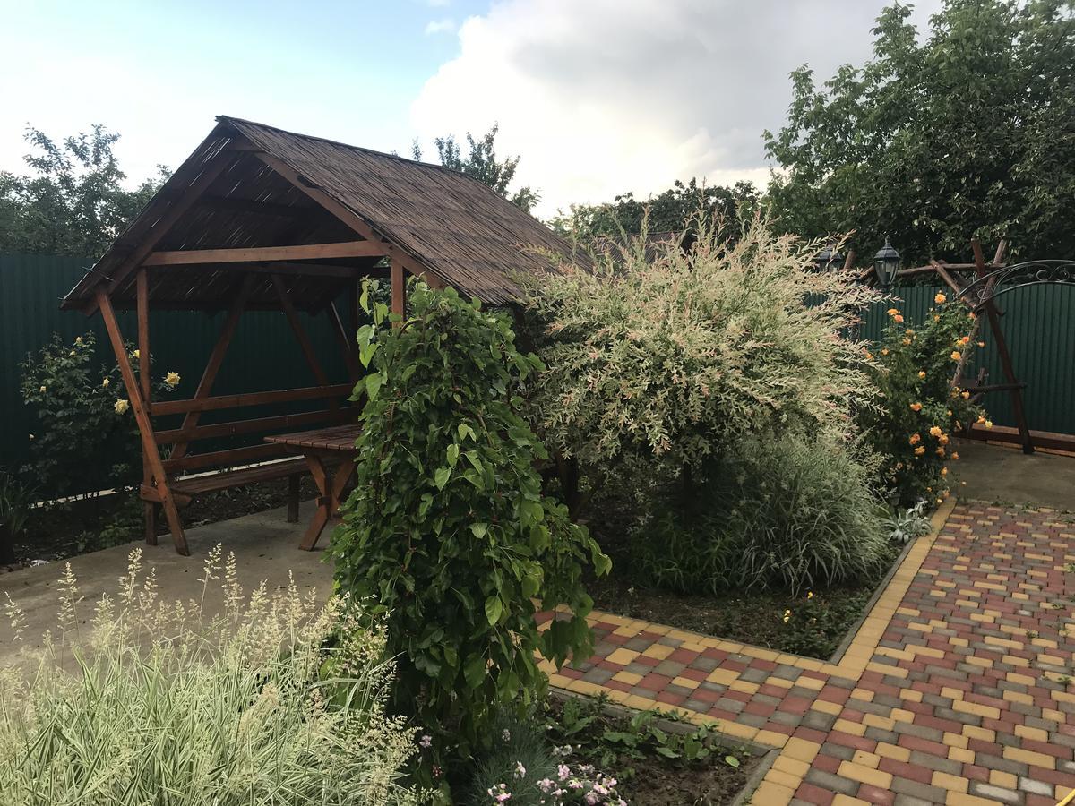 Міні Готель Вілла Вікторія Beregovo Exterior foto